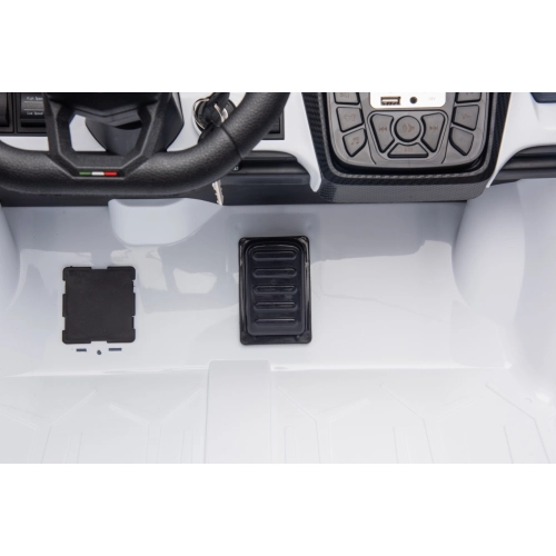 Auto na akumulator dla dzieci Lamborghini Revuelto XL Biały A500.BIA